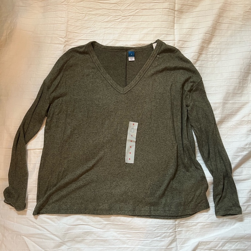 Old navy olive green size small tshirt